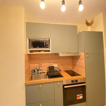 T1 Hypercentre Apartment *